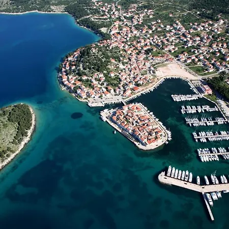 Apartman In With Seaview, Terrace, Air Condition, Wifi *