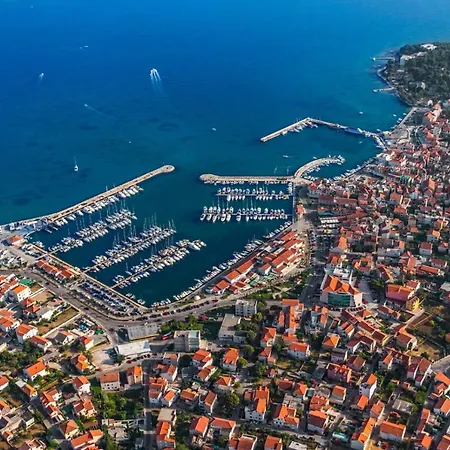 Apartman In With Seaview, Terrace, Air Condition, Wifi *