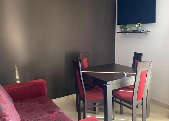 In With Seaview, Terrace, Air Condition, Wifi Apartamento Vodice