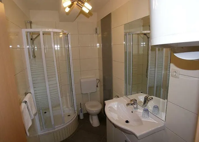 In With Seaview, Terrace, Air Condition, Wifi Vodice