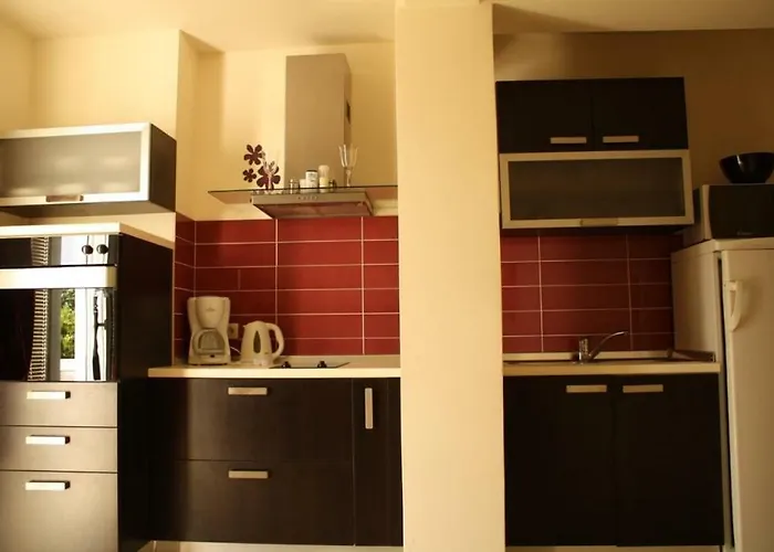 In With Seaview, Terrace, Air Condition, Wifi Vodice